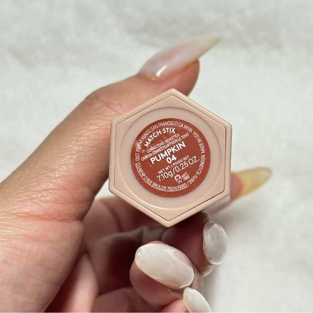 Fenty Beauty MATCH STIX CORRECTING SKINSTICK - Pumpkin - NIB